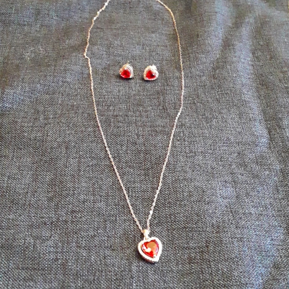 Silver Earrings+necklace